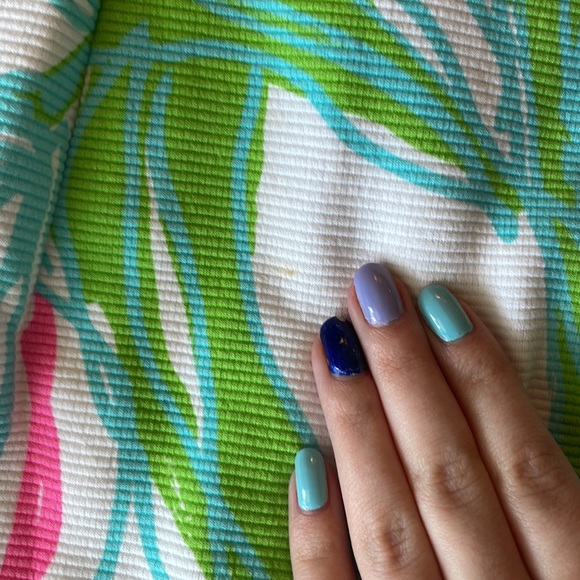 Lilly Pulitzer XS worn 1 time - Picture 2 of 5